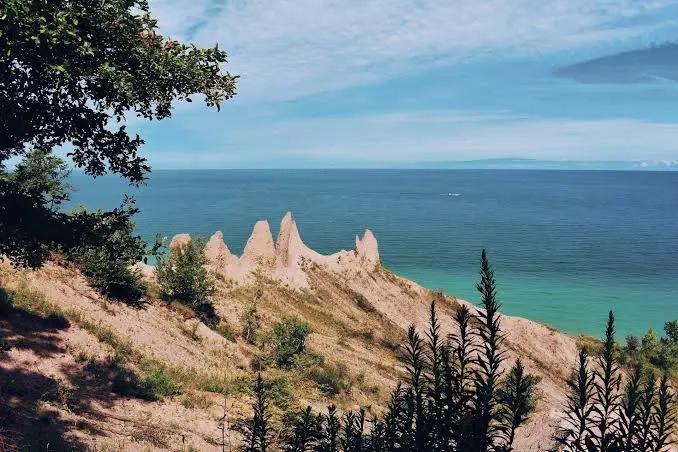 Chimney Bluffs State Park NY