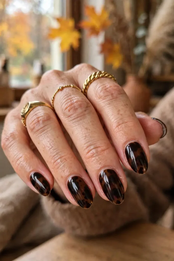 Dark chocolate tortoiseshell nails
